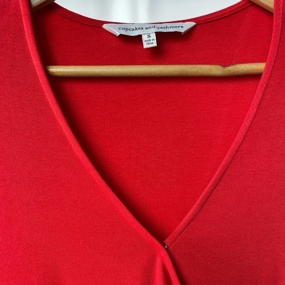 Cupcakes and Cashmere Erick Knit Faux Wrap Top in Red Size Small - Picture 6 of 7